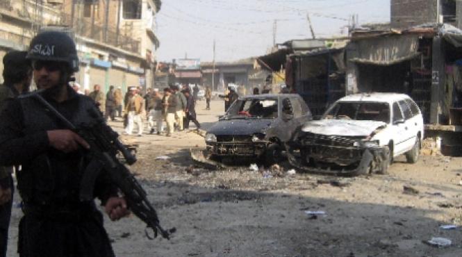 atentat cu bomba impotriva comunitatii siite in pakistan cel putin 47 de morti si 200 de raniti