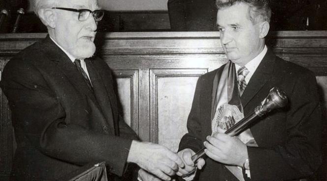 iiccmer anun a pregatirea unui proiect de lege pentru interzicerea organiza iilor i simbolurilor comuniste