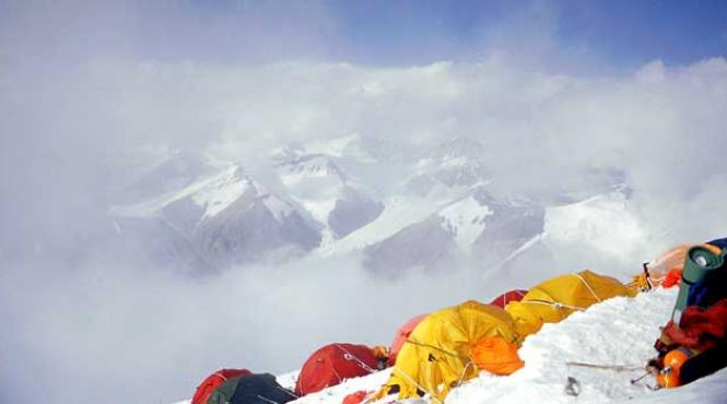 povestea unui om liber a vrut sa plece in alaska sa taie lemne azi e calator pe drum fara harta i gps video