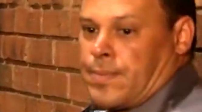 lovitura de teatru in cazul pistorius politistul care il acuza de crima cu premeditare pe atlet va fi judecat la randul sau pentru omor