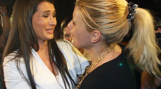 de ce o sus ine eba pe udrea