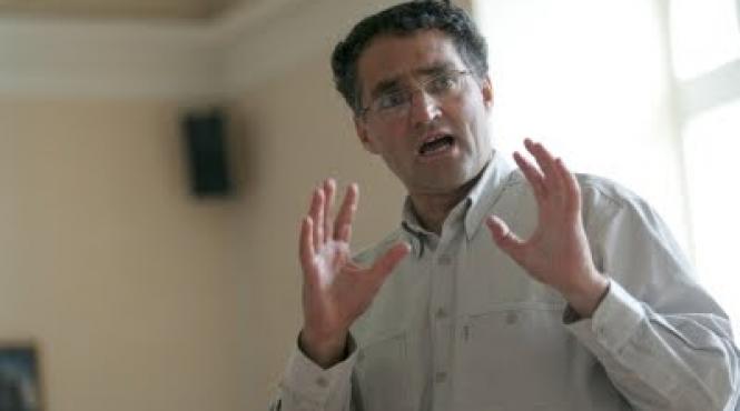 primarul din miercurea ciuc la arborarea steagului secuiesc prefectul ziaristii romani toata lumea din secuime trebuie sa cunoasca limba maghiara