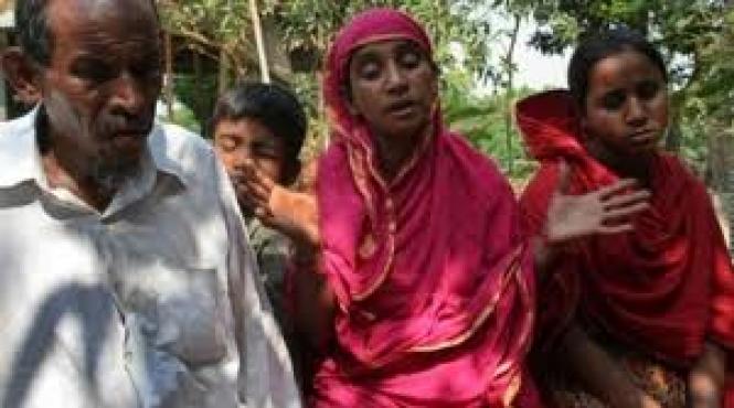 o fata de 14 ani a murit dupa ce a primit 70 de lovituri de bici pentru adulter autopsia initiala a clasat cazul drept sinucidere