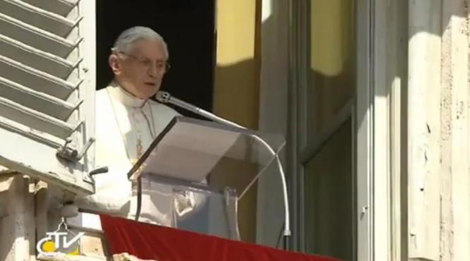 papa benedict al xvi lea sustine ultima lui audienta generala live video din piata sfantul petru