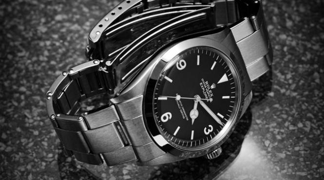 un rolex pentru plata facturii la electricitate a unei biserici