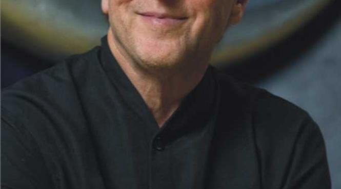 cartea de teatru de la aparitie la difuzare