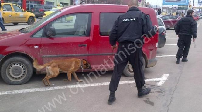 amenintare cu bomba la un compex comercial din timisoara evacuat