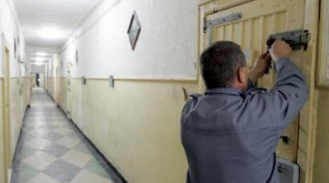 detinut deghizat in gardian prins de autoritati dupa o saptamana