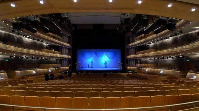 mariinsky ii si disputele in orasul de pe neva la sankt petersburg se deschide un nou mare teatru liric