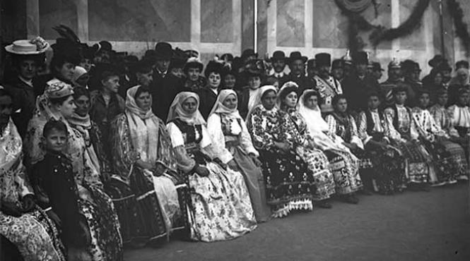 acum 100 de ani concursuri de port national