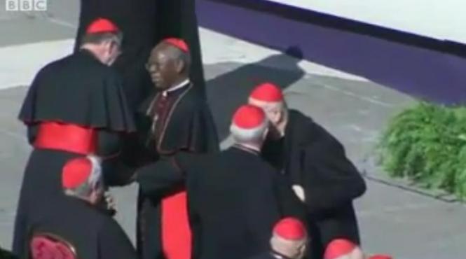 vatican cardinalii au inceput prima reuniune de pregatire a conclavului de alegere a papei