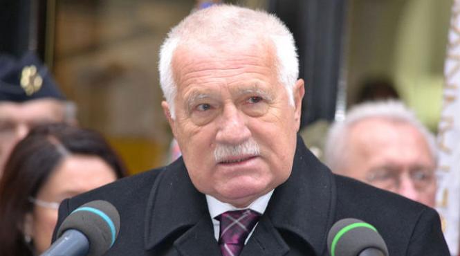 presedintele ceh acuzat de tradare