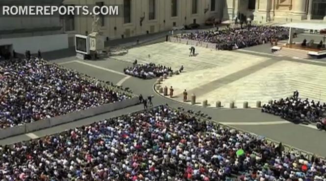 daca nu suntem precauti totul se poate transforma in haos alegerea noului papa un cosmar pentru serviciile de securitate din roma