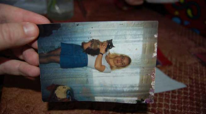 exclusiv fina lui nicolae si elena ceausescu are si ea o fina aflata la munca in italia ea si a cumparat o masina bengoasa