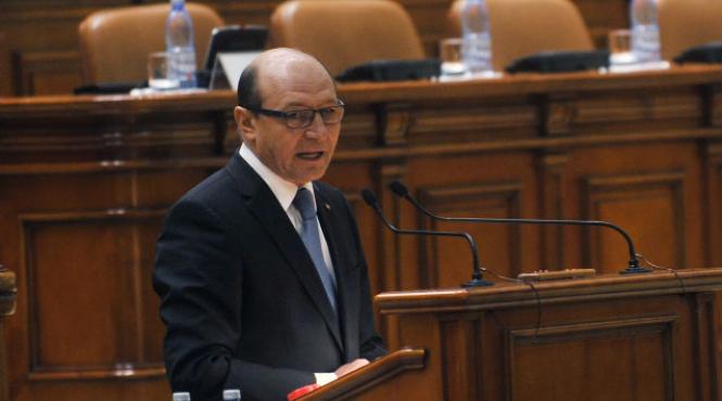 traian basescu la digi 24 ma voi ocupa sa construiesc dreapta daca pdl nu mai poate