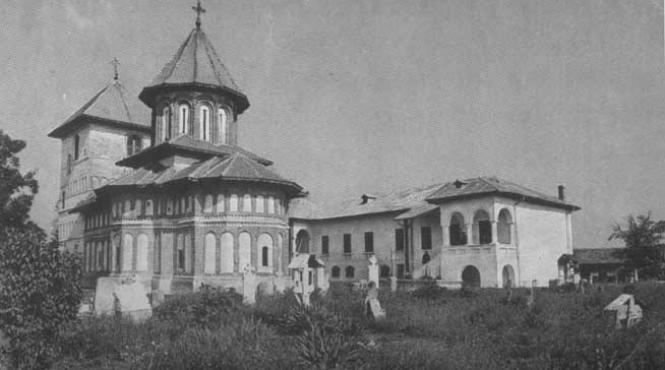 muntele credintei la rovine in campii