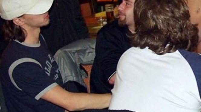 metoda inedita prin care un patron al unui bar isi atrage clientii strategia functioneaza de minune