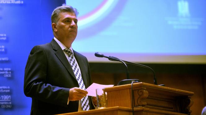 presedintele camerei deputatilor marele perdant de azi e de fapt basescu vremea lui a trecut demult