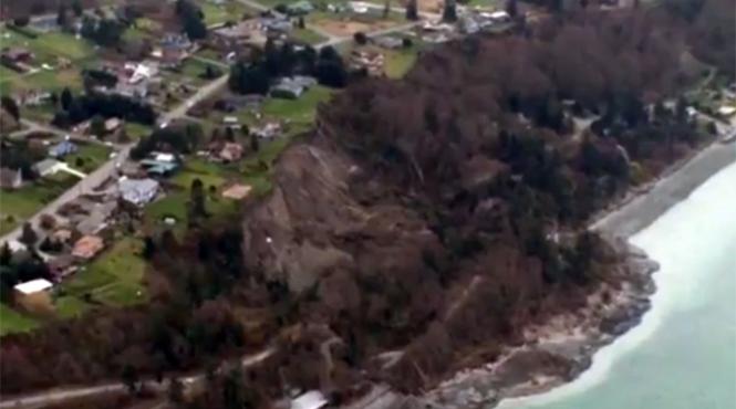 o masiva alunecare de teren s a produs in statul washington