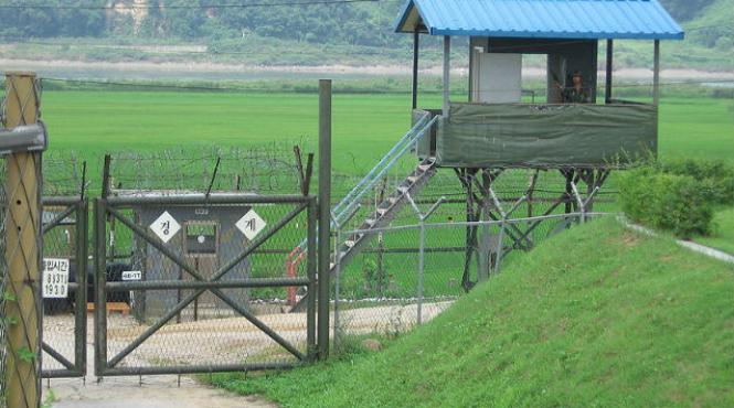 armatei coreei de sud i s a ordonat sa raspunda cu forta unui eventual atac nord coreean fara sa mai astepte reactii politice