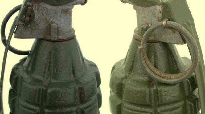 un bacauan a descoperit 24 de grenade ofensive