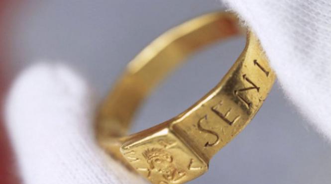 inelul puterii tolkien expozitie