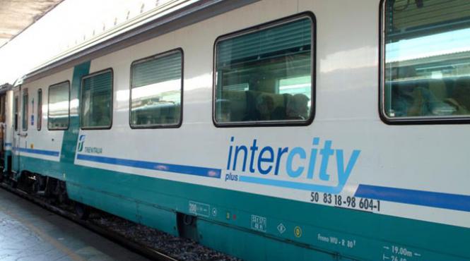 cfr face reduceri de preturi patru trenuri intercity vor deveni trenuri interregio