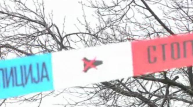 13 oameni impuscati serbia