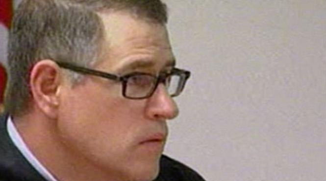 judecator amenda ofensa mobil