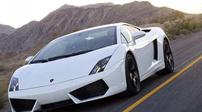 romanii redevin excentrici mai multe masini de lux noi vandute in tara