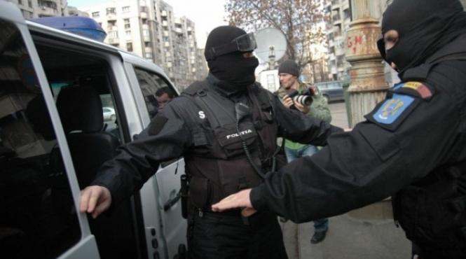 perchezitii la brigada rutiera bucuresti mai multi agenti de politie rutiera suspectati de luare de mita
