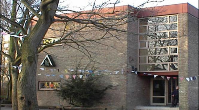 amenintari cu un posibil masacru intr un oras olandez toate scolile au fost inchise