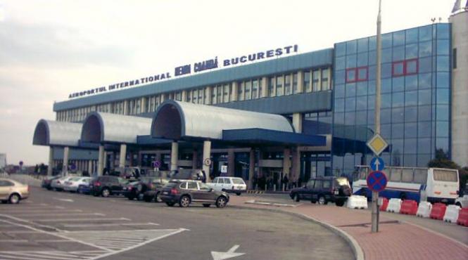 pasagerii de pe aeroportul otopeni isi vor putea comanda taxiuri prin touch screen