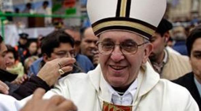 papa francisc membru de onoare al asociatiei romanilor din italia