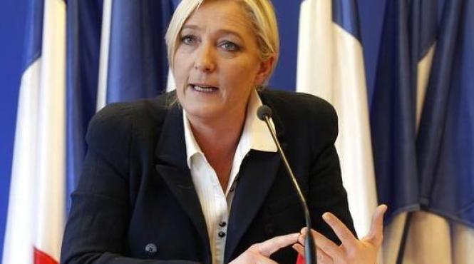 marine le pen si a fracturat coloana vertebrala