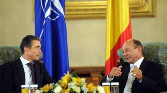 secretarul general al nato primit de basescu la cotroceni