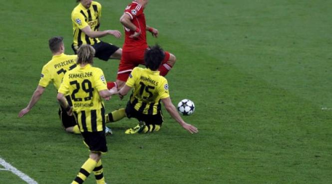 video cea mai frumoasa finala de liga a ultimilor opt ani bayern regina dupa 12 ani 2 1 cu dortmund