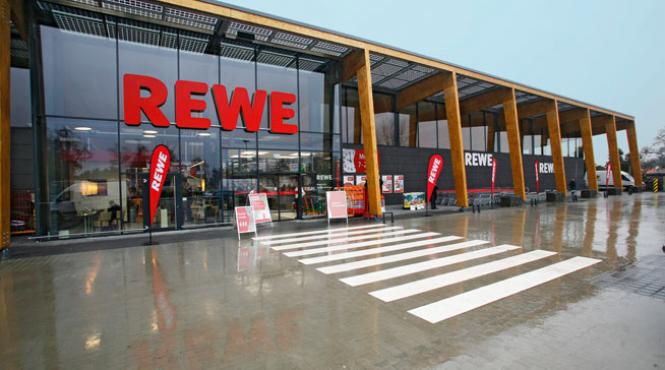 rewe cumpara terenuri in vreme de criza