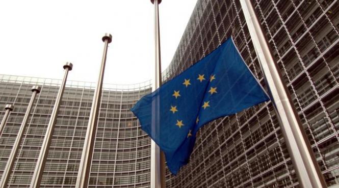 comisia europeana trateaza romania ca pe oricare alt stat membru al uniunii care sunt recomandarile specifice pentru 2013