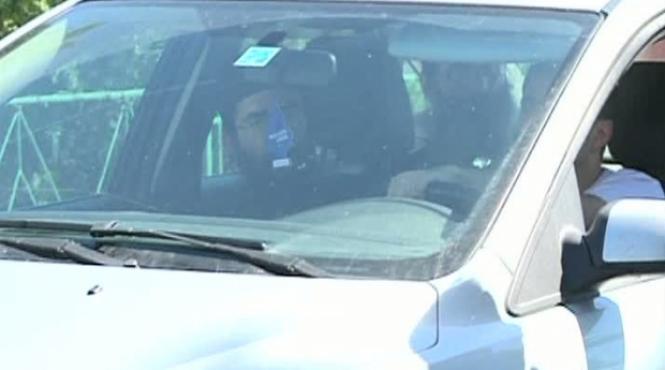 calugari de la muntele athos in vizita la gigi becali sunt nerabdatori sa l vada si poate chiar sa oficieze o slujba la biserica penitenciarului