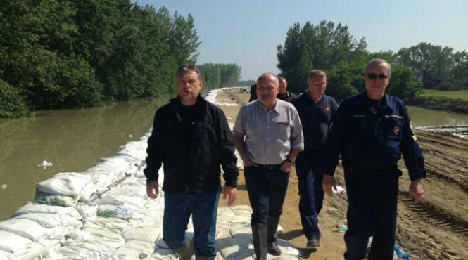 premierul orban avertizeaza inca doua zile grele pentru ungaria