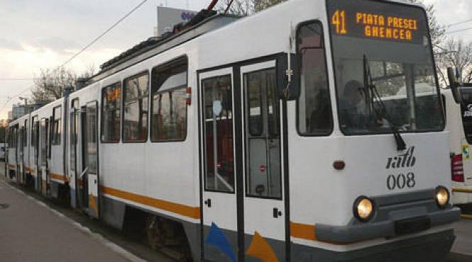 lucrarile la magistrala m5 de metrou deviaza linia tramvaiului 41 vezi pe unde