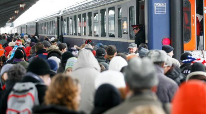canicula da peste cap traficul feroviar ce zone sunt afectate si cat vor intarzia trenurile