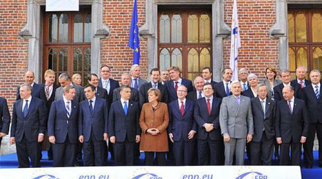 seful statului participa la summit ul ppe de la viena