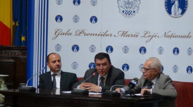 premiile masoneriei 2013