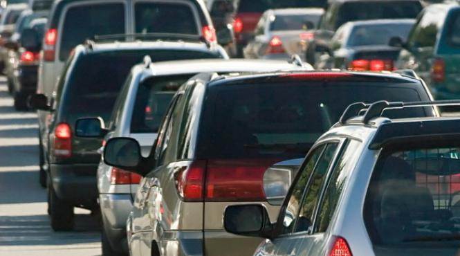 circulatie bara la bara pe dn1 pe sensul de urcare spre statiunile de pe valea prahovei