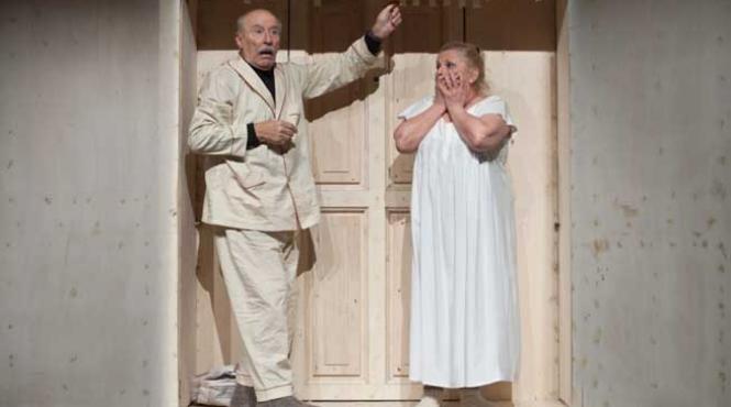 premiile comediei romanesti merg la teatrul national bucuresti