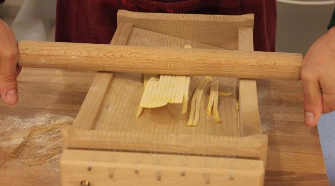 bucataria lumii me te ugarii pastelor