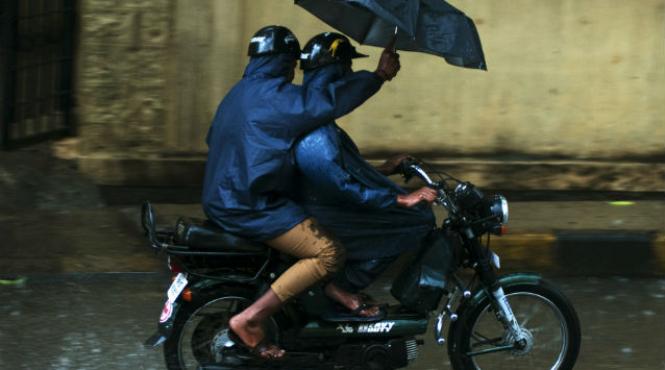 india 10 000 de persoane si au pierdut viata in inundatiile provocate de ploile musonice