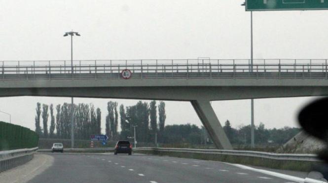 trafic opit pe autostrada soarelui la kilometrul 144 pe sensul spre litoral ce masuri a luat politia